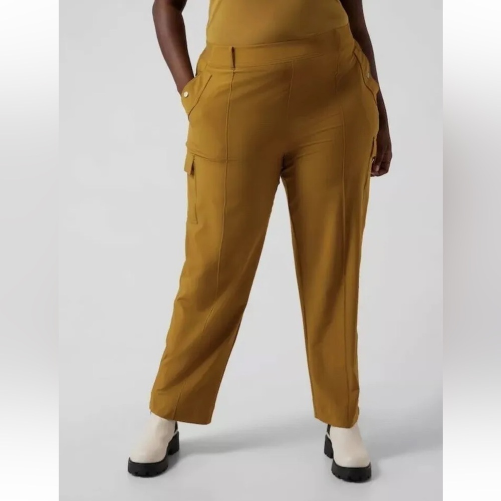 Athleta Vienna Cargo Pants brass yellow gold‎ women plus size 26